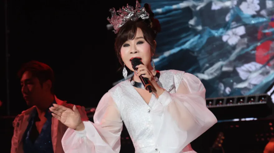 袁小迪緊急開刀！健康現況曝光　龍千玉不捨發聲：事事多變