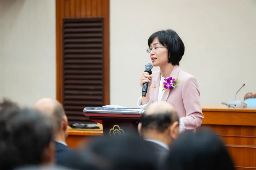 沈伯洋戰台北遭酸「藍營超級母雞」！ 蘇巧慧反擊：他是最強王牌