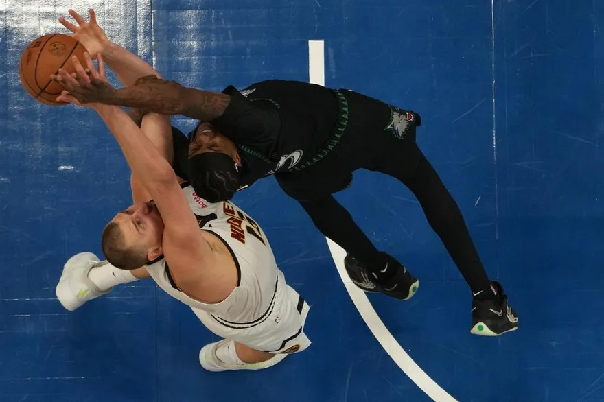 NBA/不講武德？金塊、灰狼壓秒衝突　聯盟祭267萬元罰單