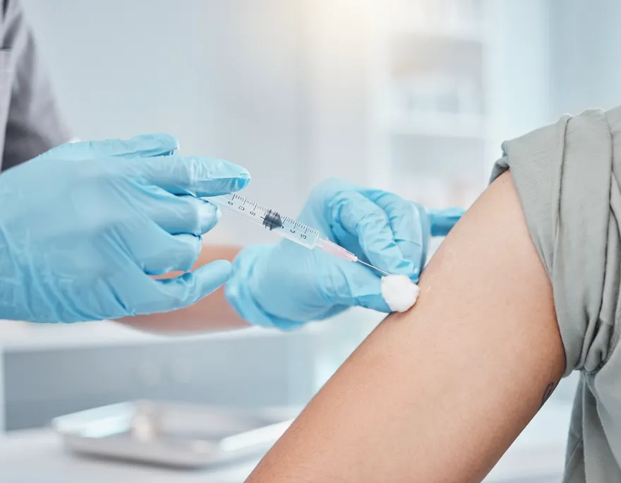 創歷年新高！流感疫苗接種逾678萬劑　1族群最踴躍