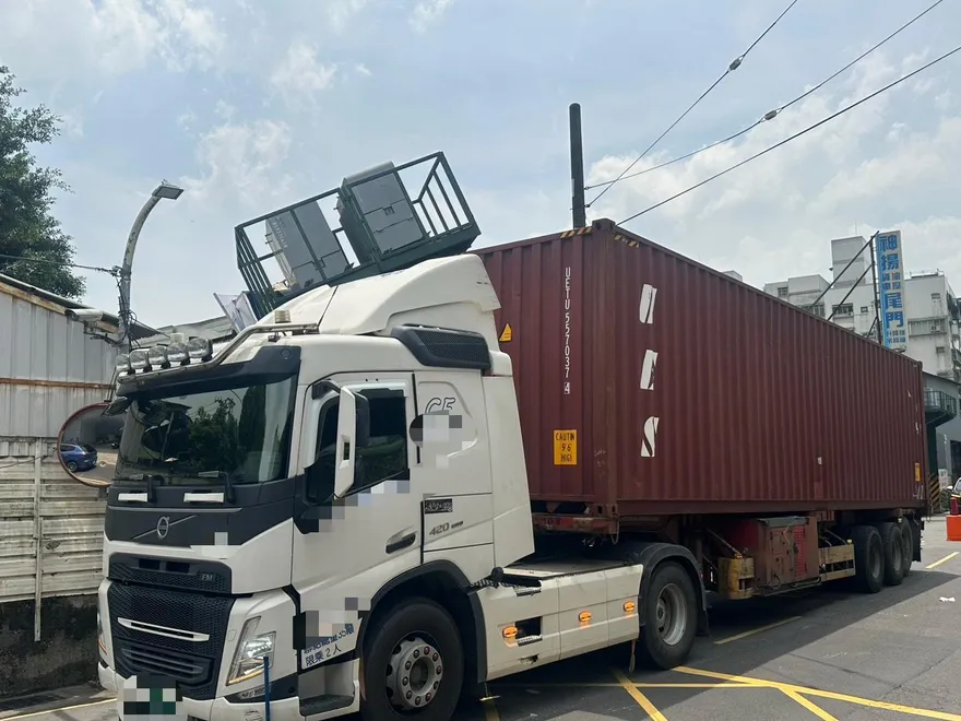 影/新北驚見「變電箱殺手」！「1小時毀2組」挑高了也沒用