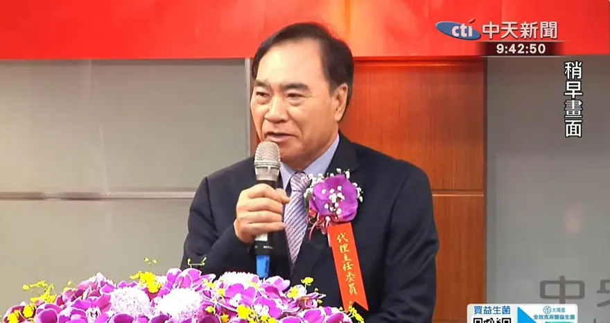 參選嘉義縣長有譜？卸下中選會代理主委　吳容輝辭委員留問號