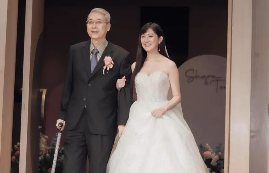 影/林逸欣醫生爸離世！抗攝護腺癌5年　她淚喊：下輩子再當你女兒