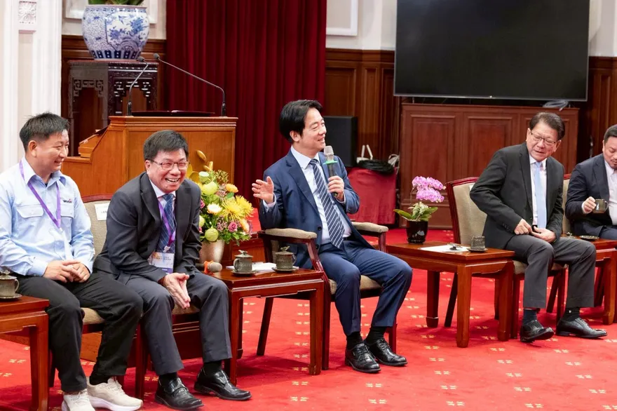 五一勞動節前夕　賴清德見模範勞工喊「尊嚴勞動、友善職場」