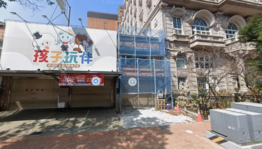 竹北玩具店大排長龍！隊伍快到吊車大王家　網：搶戰鬥陀螺