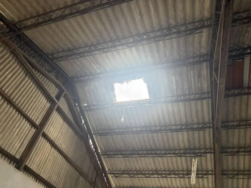 慟！勞動節修屋頂踩破石棉瓦　嘉義工人從5米高處墜地身亡