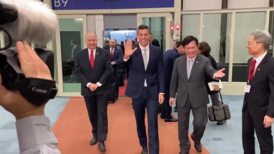 友邦巴拉圭總統來訪！外交部長林佳龍親接機