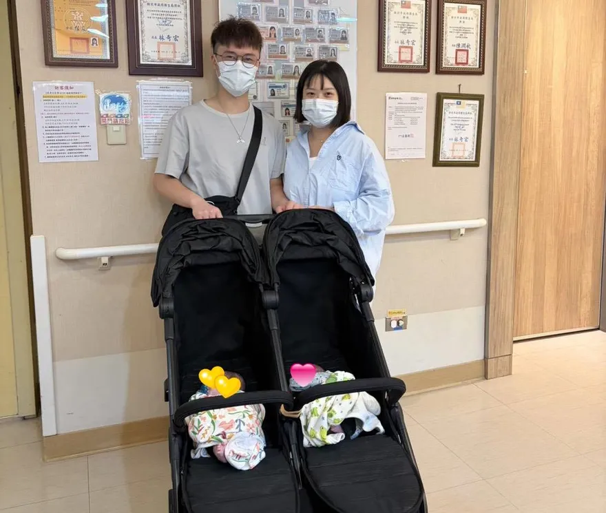 最難忘母親節！歷經高風險孕程　28歲的她成為三寶媽