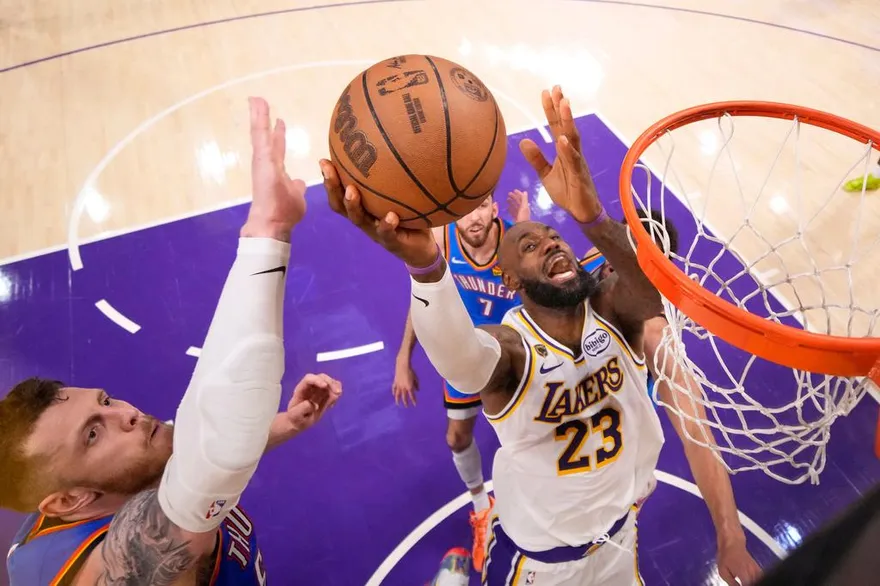 NBA/詹姆斯成自由身接受低價約？　外媒：他完全沒考慮