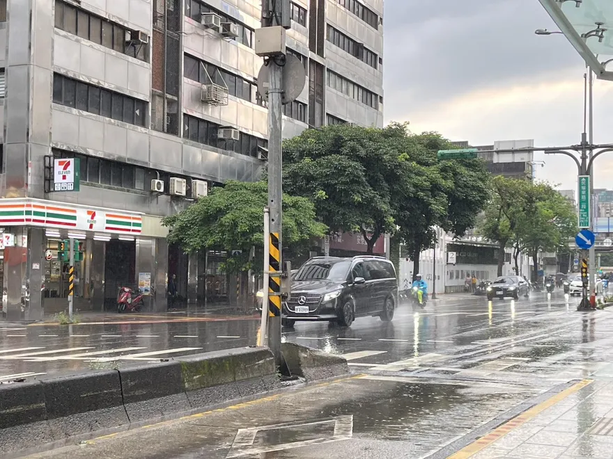 未來一週天氣穩定「晴熱如夏」！　午後雷陣雨要注意