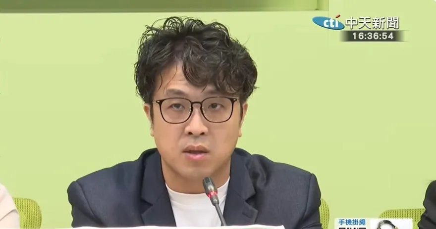 轟綠提名沈伯洋「政黨墮落」！郭正亮點名謝寒冰：2千份雞排賭大了