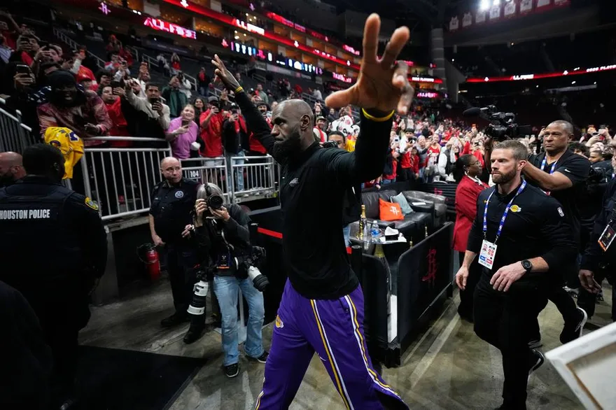 NBA/全隊上下盼詹皇回歸！湖人總裁：任何隊伍能有他都是幸運