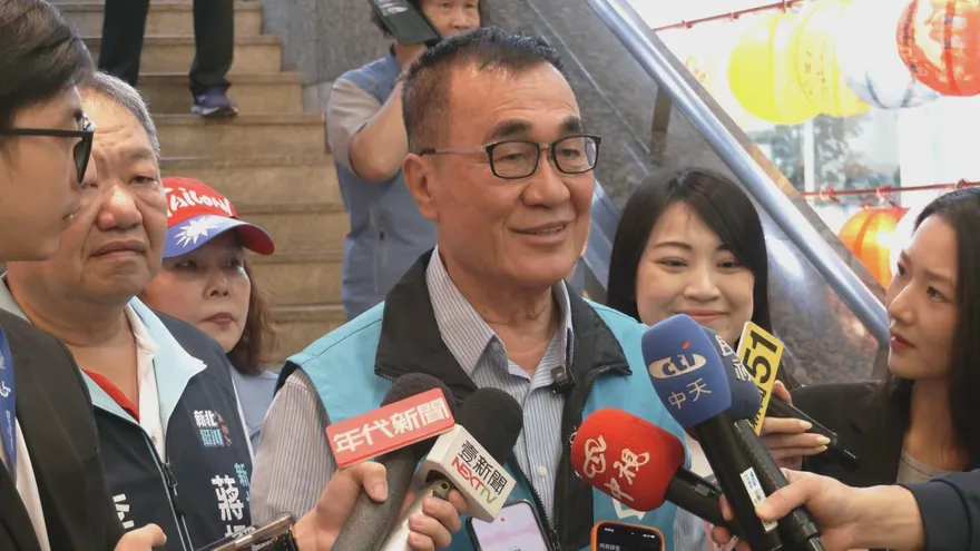 搶銀髮票都喊加碼！李四川自認更符合長者需求