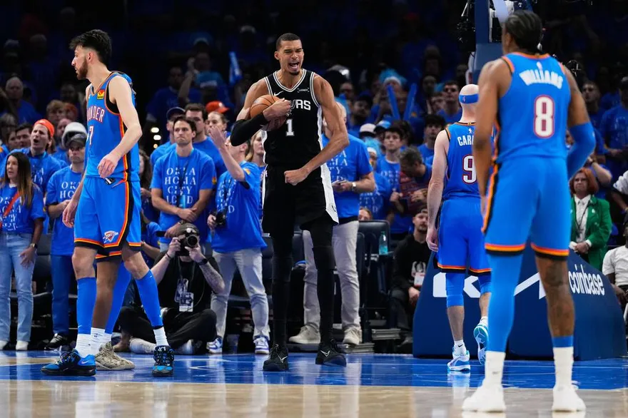 NBA/斑馬41分24籃板恐怖數據　馬刺2OT苦戰勝雷霆