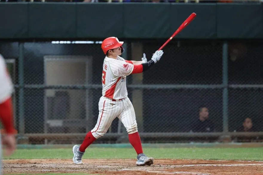 中職/ 伍鐸優質先發、蔣少宏本季首轟　味全龍5比2擊退台鋼