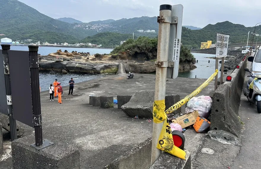 瑞芳台2線海邊驚見浮屍　婦人一身黑衣褲死因待查