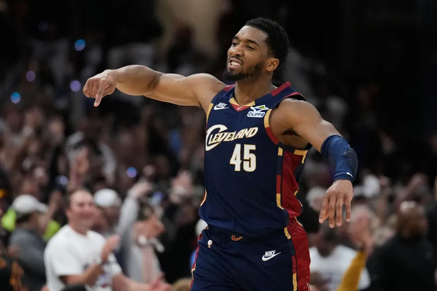 NBA/騎士東冠陷0比2落後！米契爾不擔心：我們都連打兩輪搶七了