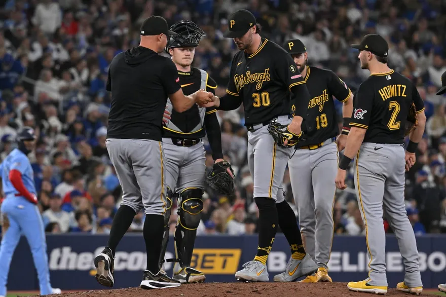 MLB/親睹海盜王牌首局首打席挨轟　超辣女友大罵三字經
