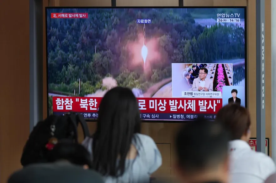 北韓再射飛彈！南韓軍方：朝西部海域發射、正分析武器種類