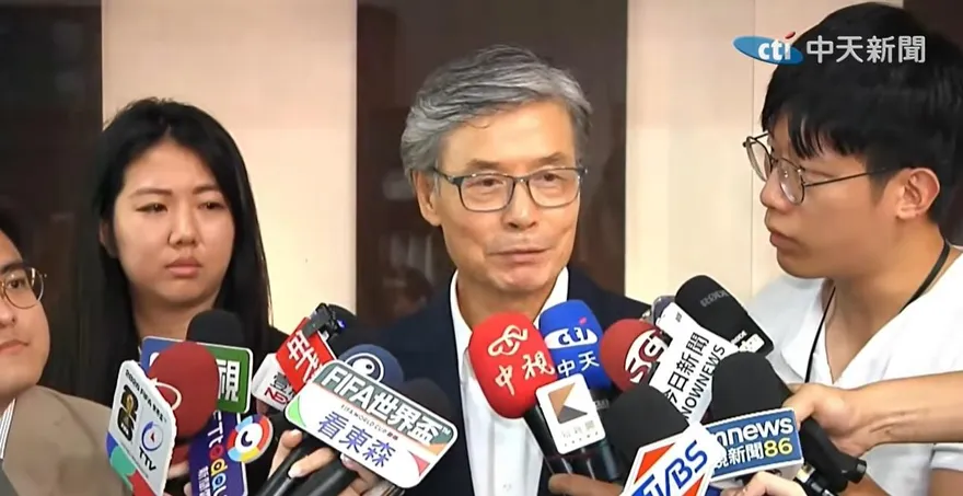 爆馬以南來電質問「你是不是糊弄馬英九？」金溥聰怒掛電話：我不跟妳談！