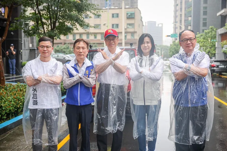 尹乃菁請辭國民黨文傳會主委　凌濤推薦詹江村接任拚空戰
