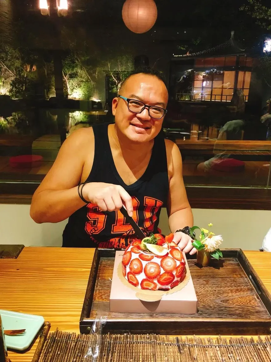 導演明金成56歲冥誕！遺孀林沛締獨養龍鳳胎　曬照深情悼念
