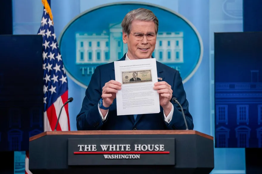 草圖曝！美250週年紀念鈔傳將印川普肖像　財長：國會擬修規