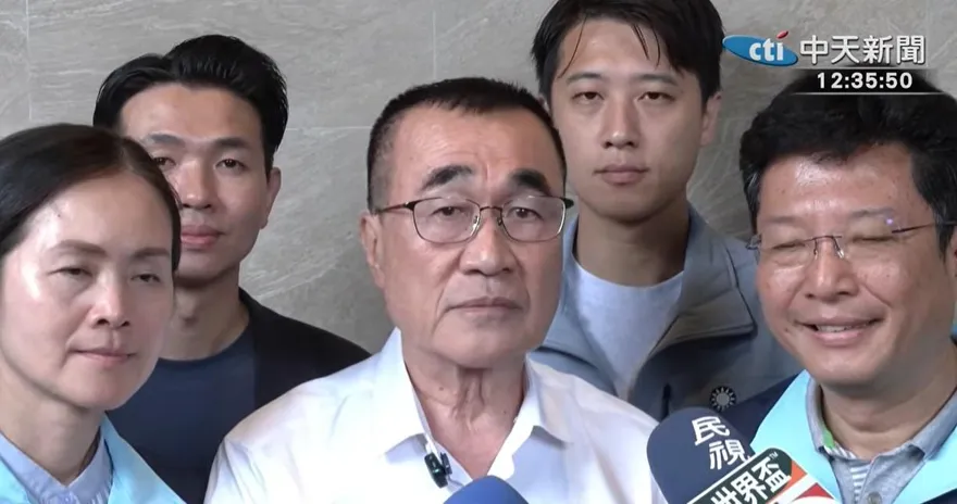 批側翼粉專「集目所」烏龍抹黑　李四川競辦：幕後黑手是誰？