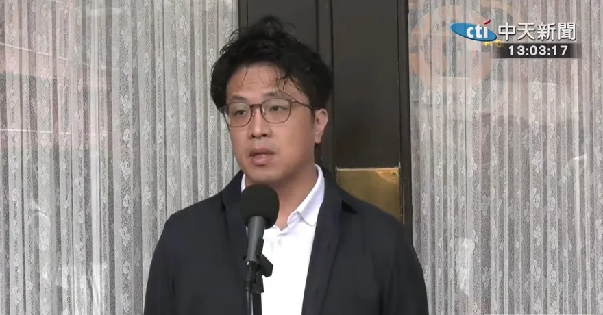 沈伯洋提「親子同行卡」　柳采葳：找不到蔣萬安漏洞刷存在感