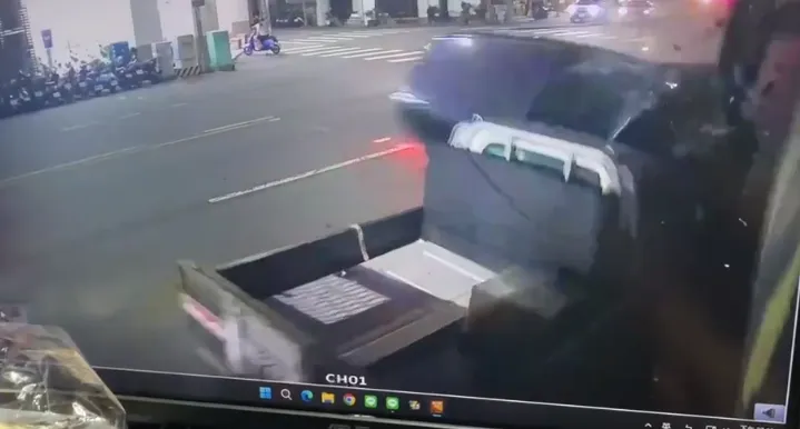 影/去年才換照！台中76歲翁新制上路前夕暴衝　撞死騎士