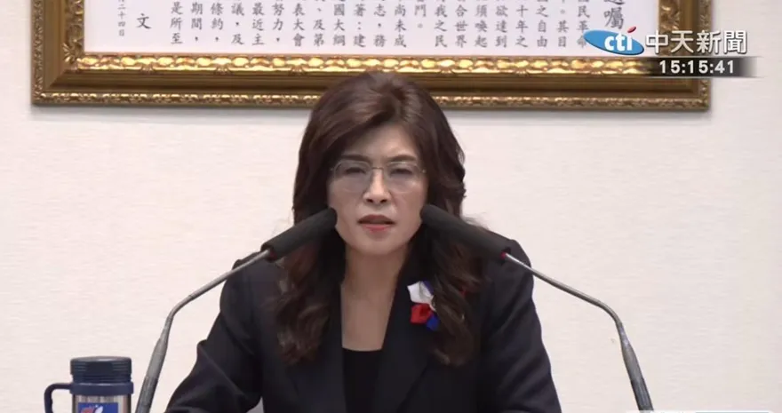 鄭麗文抵達舊金山說話了：向美國傳達台灣期盼和平