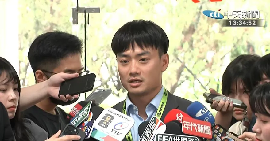 吳沛憶爆蔣萬安備詢有「藏鏡人」　殷瑋酸：沒當過行政官員