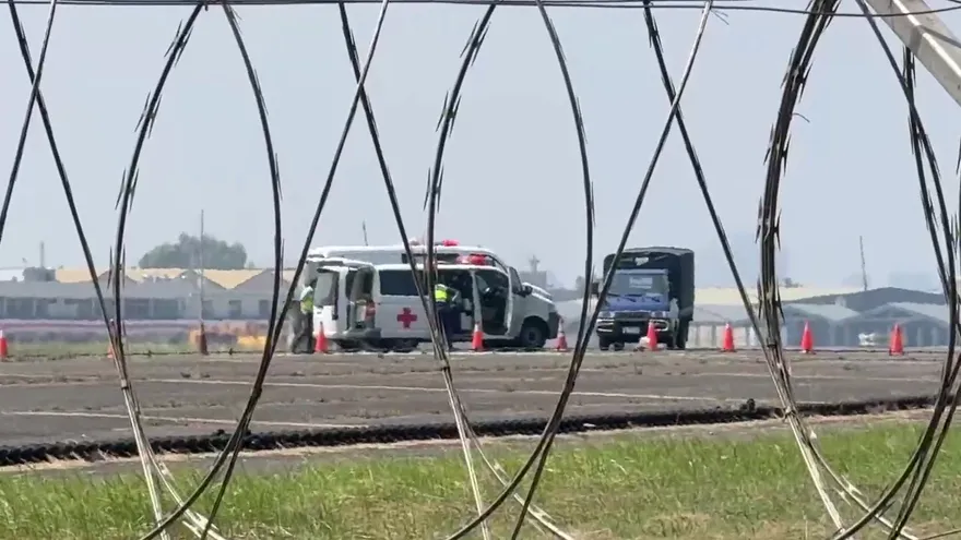 影/教練機遭燒毀！T-34失事2空官「1遭甩出1困機艙」
