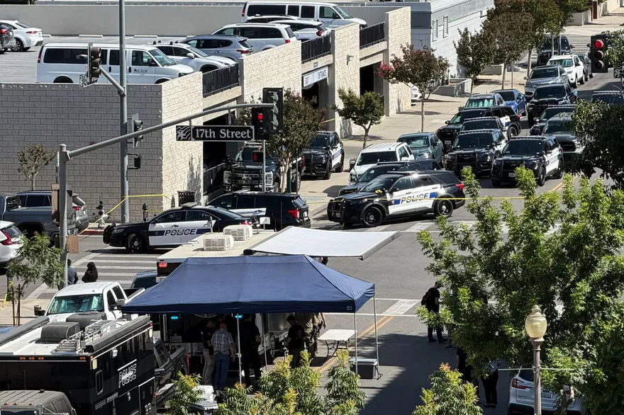 美加州銀行驚爆人質挾持危機！男子揚言引爆炸彈　FBI緊急介入