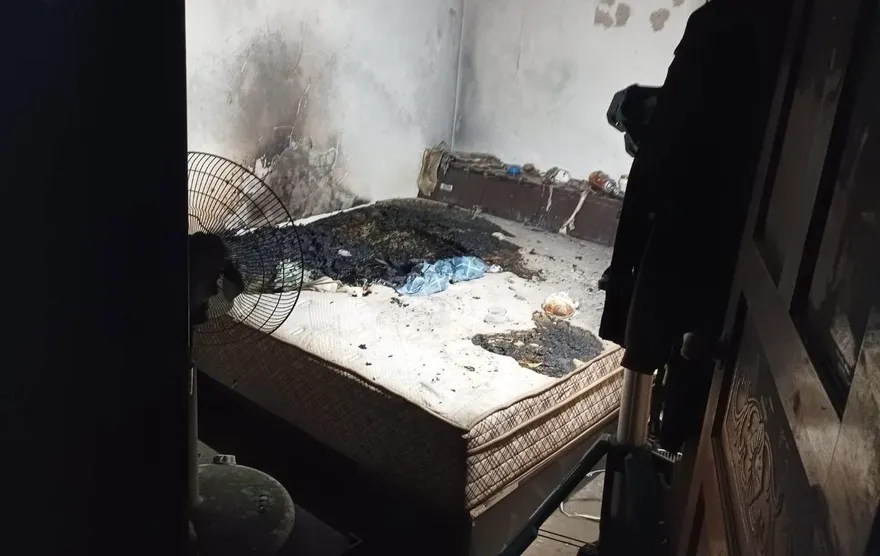 新店夫妻吵架丈夫縱火燒屋　警助滅火也嗆傷3人送醫