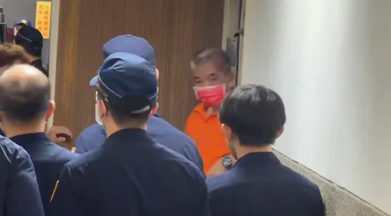 影/高雄碎屍魔判3死刑！家屬怒衝痛毆　律師嘆：2遺體仍未尋獲