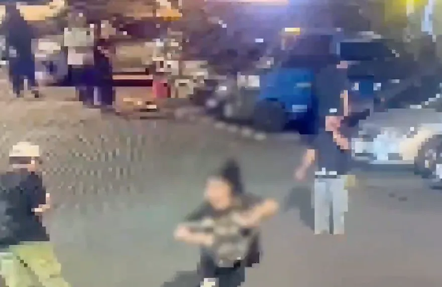 影/北市樂團爆內鬨！團員當街狠噴辣椒水　害鼓手臉紅腫
