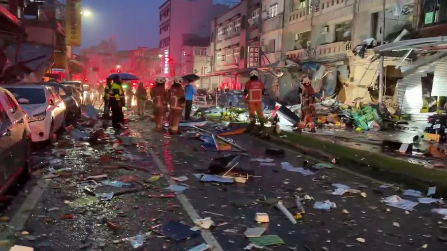 新竹氣爆慘如戰場　蔡英文不捨：請大家祈福、支持災民跟救災人員