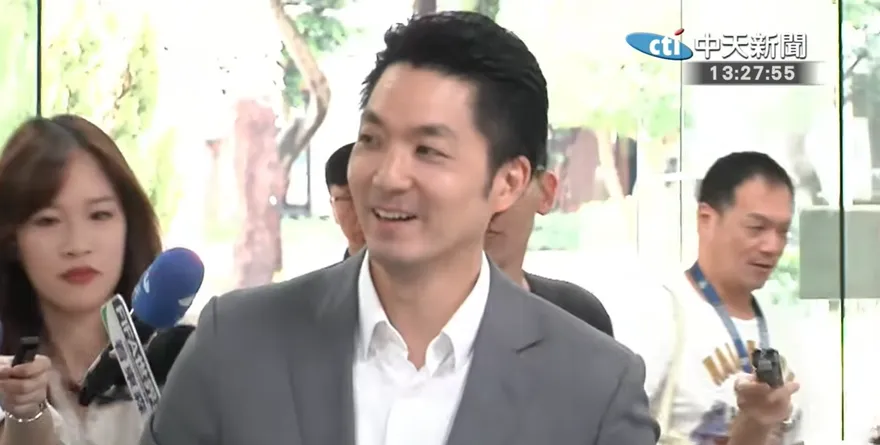 影/綠瞎打李四川不會唸「三重」　蔣萬安台語模式上線神打臉！