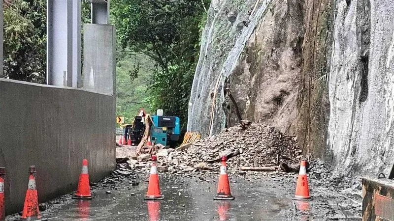 南橫公路又傳交通中斷！利稻路段坍方雙向不通