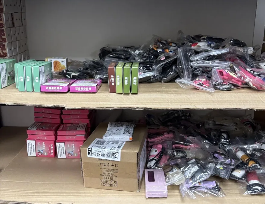海巡抄爆巨型毒煙發貨據點　狂掃6千萬喪屍煙彈
