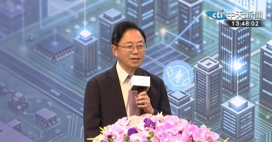 桃園颱風假連放2天　網湧張善政臉書：你是我大哥、年底連任投給你！