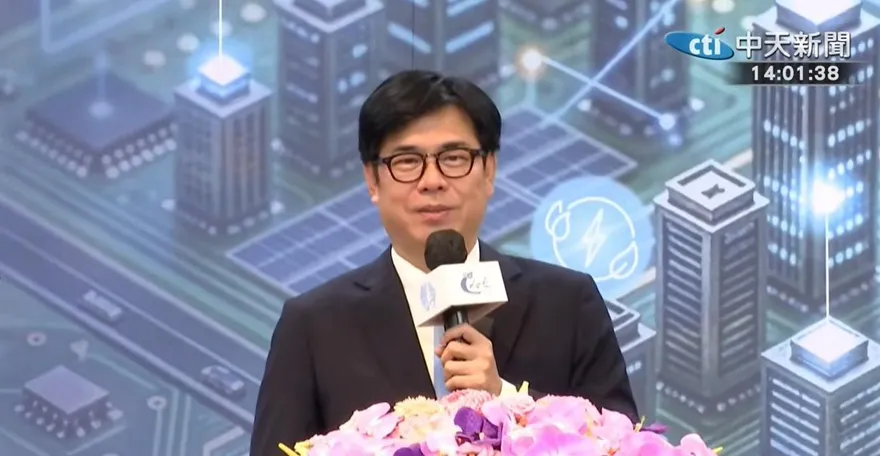 賴瑞隆一周3民調都狂贏！陳其邁揭真相：如果不投票也沒用
