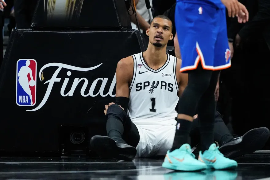 NBA/自家主場看尼克封王　文班亞馬：很痛苦…但我不會逃避