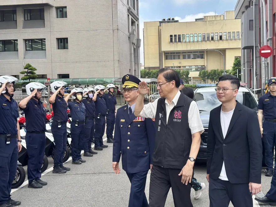 今日是警察節！凌濤向全國警察致敬：辛苦了