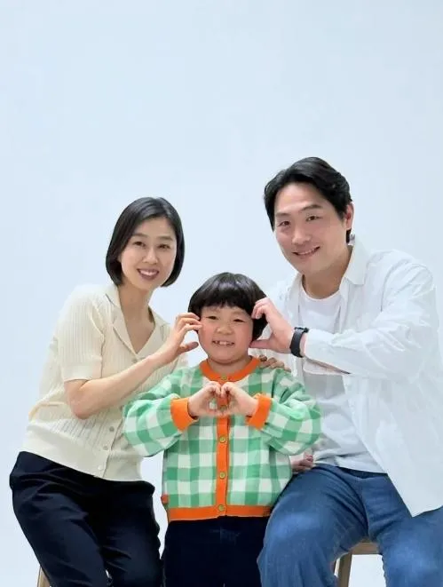 演《鐵拳教育》恐龍家長！權東浩自爆沒戲接　是朴智妍拯救他