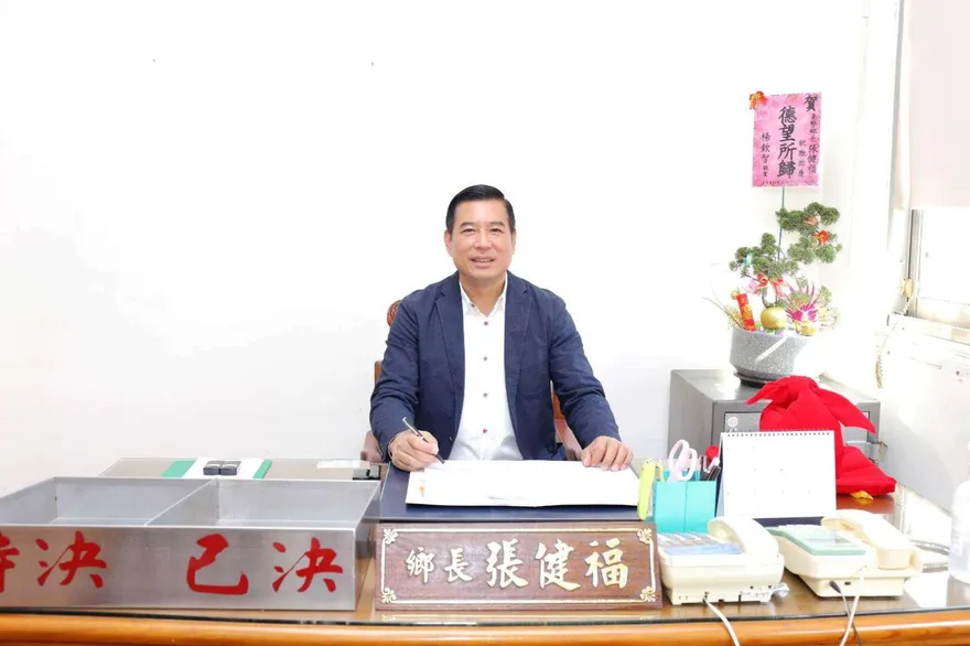 絕地大反轉！東勢鄉長張健福不退選了　律師：他非槍砲前科可參選