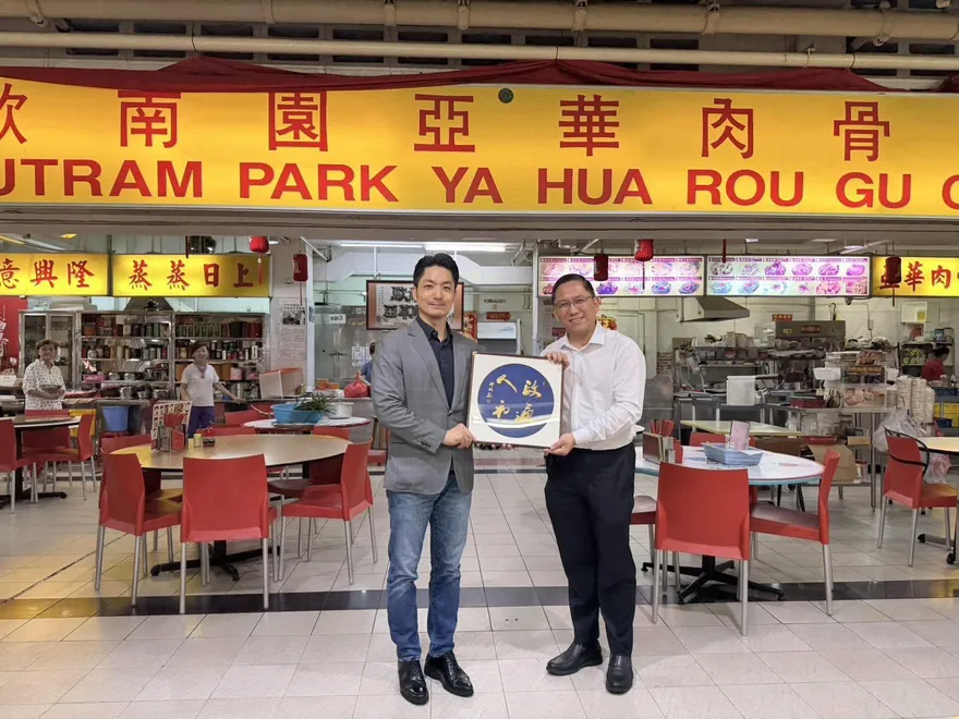 老朋友星國再聚！蔣萬安開肉骨茶早餐會 拋AI願景
