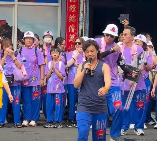尬電「濟顛禪師」起底！被爆曾是職軍　還與同性結婚