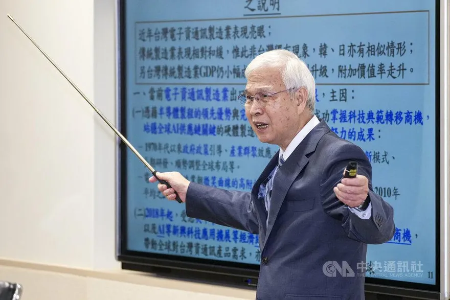 央行釋出「偏鷹」立場！楊金龍曝有2位理事主張升息
